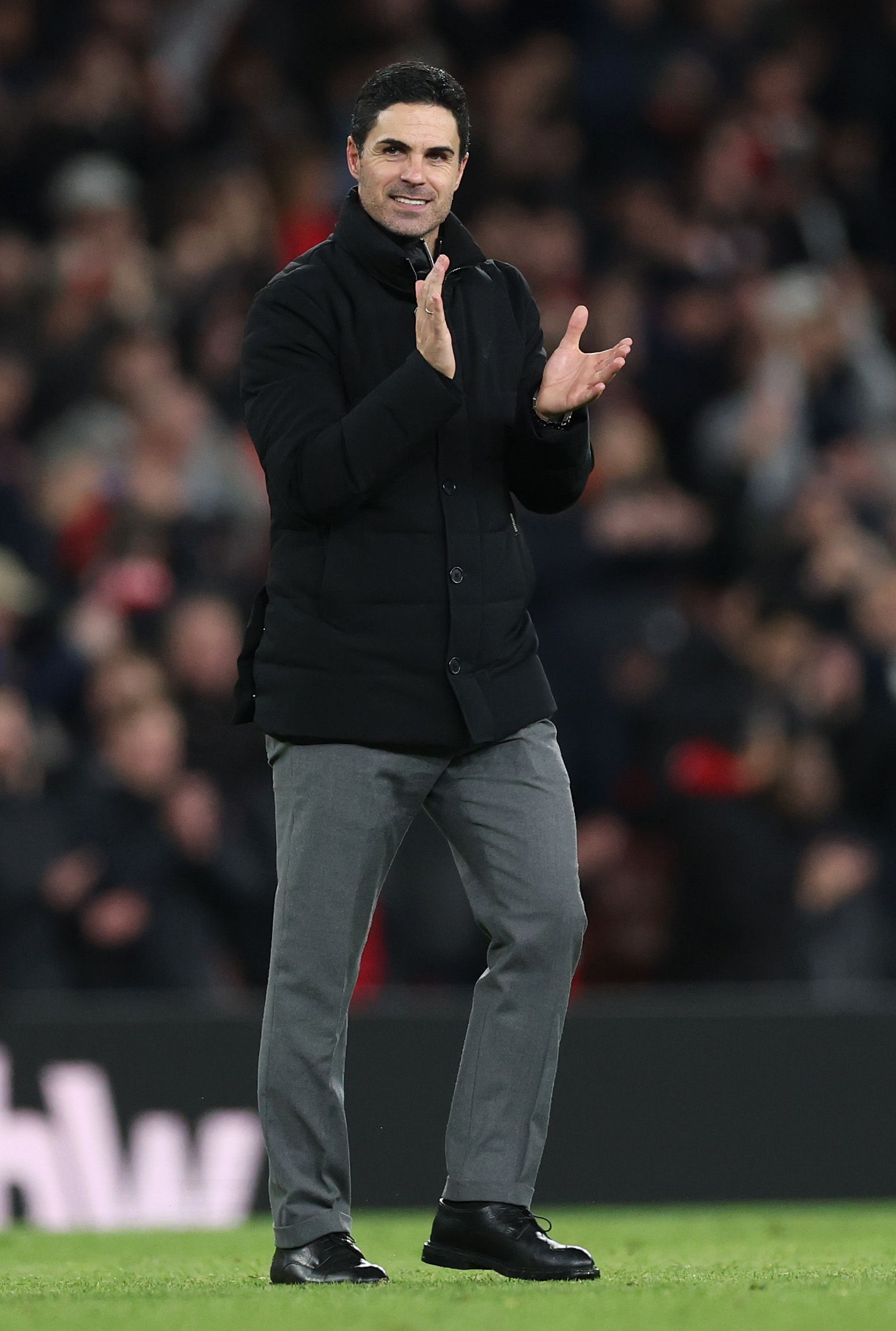 Mikel Arteta elogia la profundidad del Arsenal tras vencer al Bayern Múnich