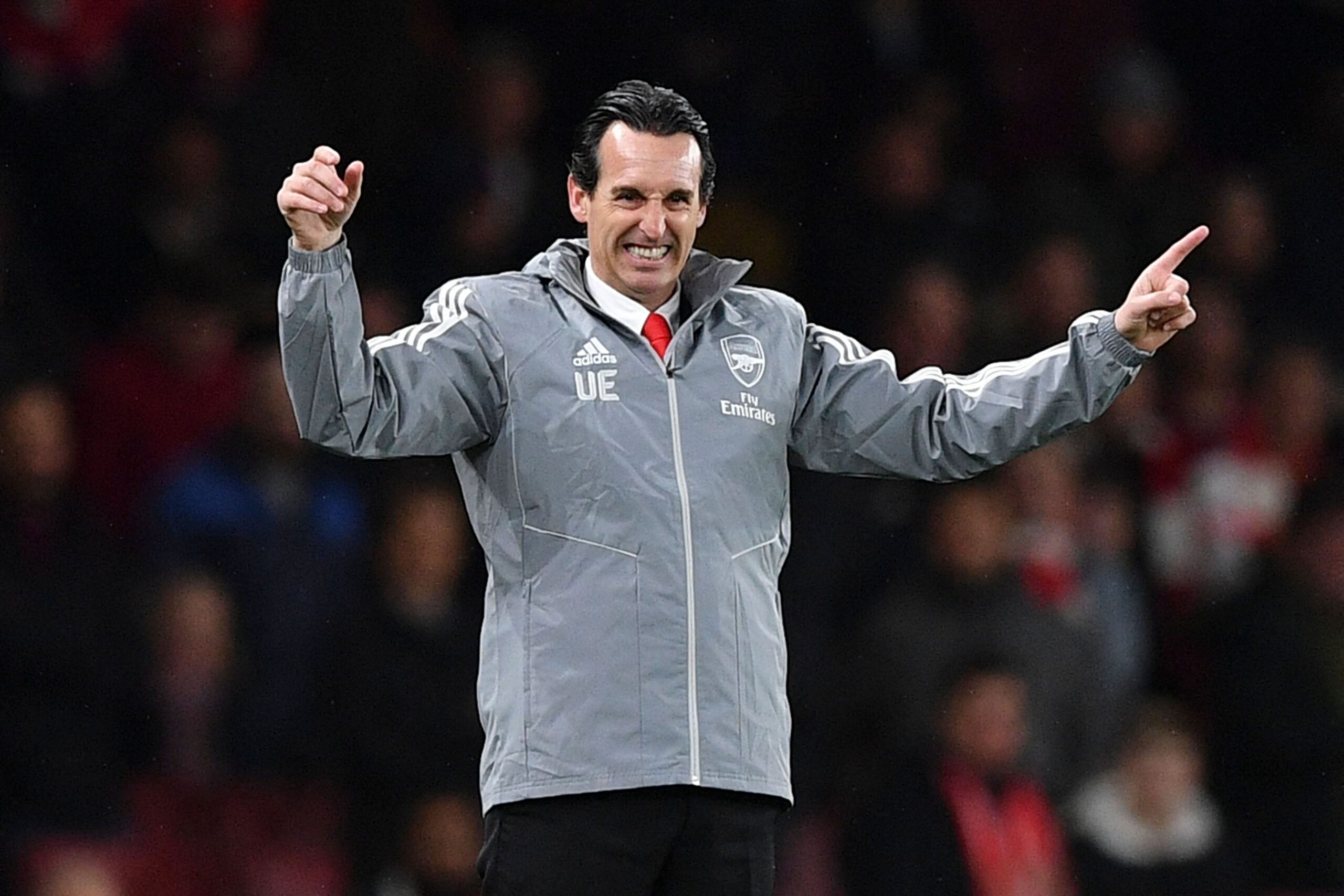 Emery se venga del Arsenal: Aston Villa desafía la lucha por el título Premier