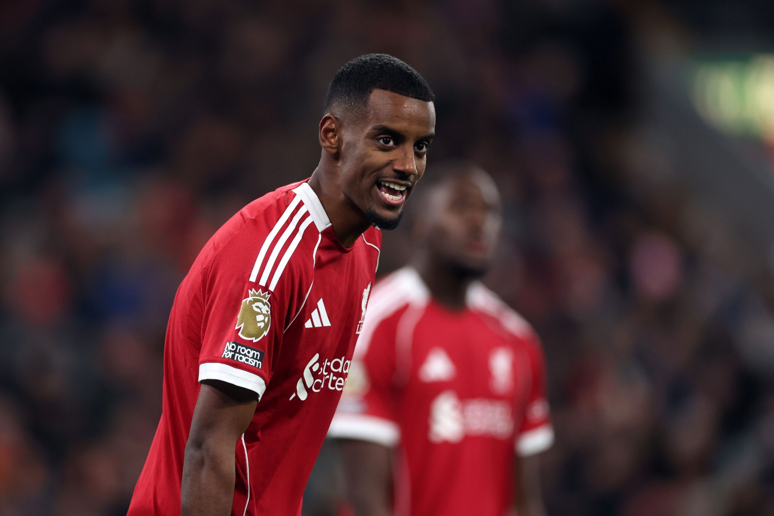 Alexander Isak comenta sobre sus dificultades en Liverpool tras fichaje millonario