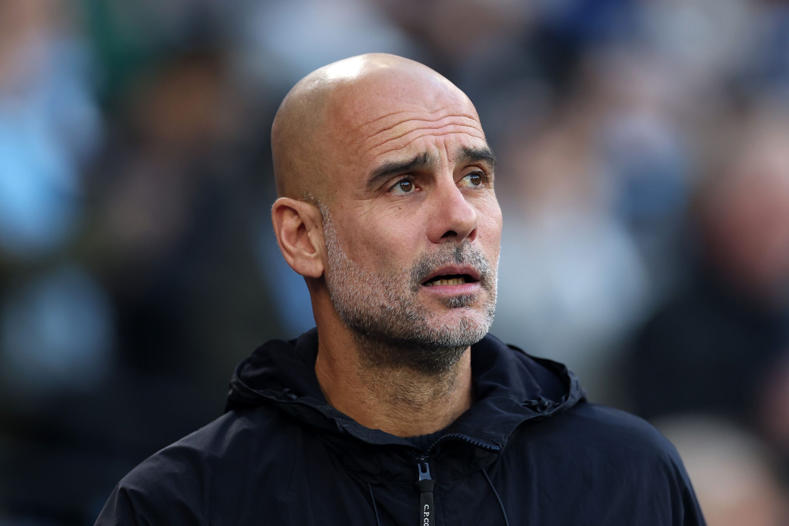 Guardiola advierte al Man City sobre excesos navideños y revela pruebas de peso