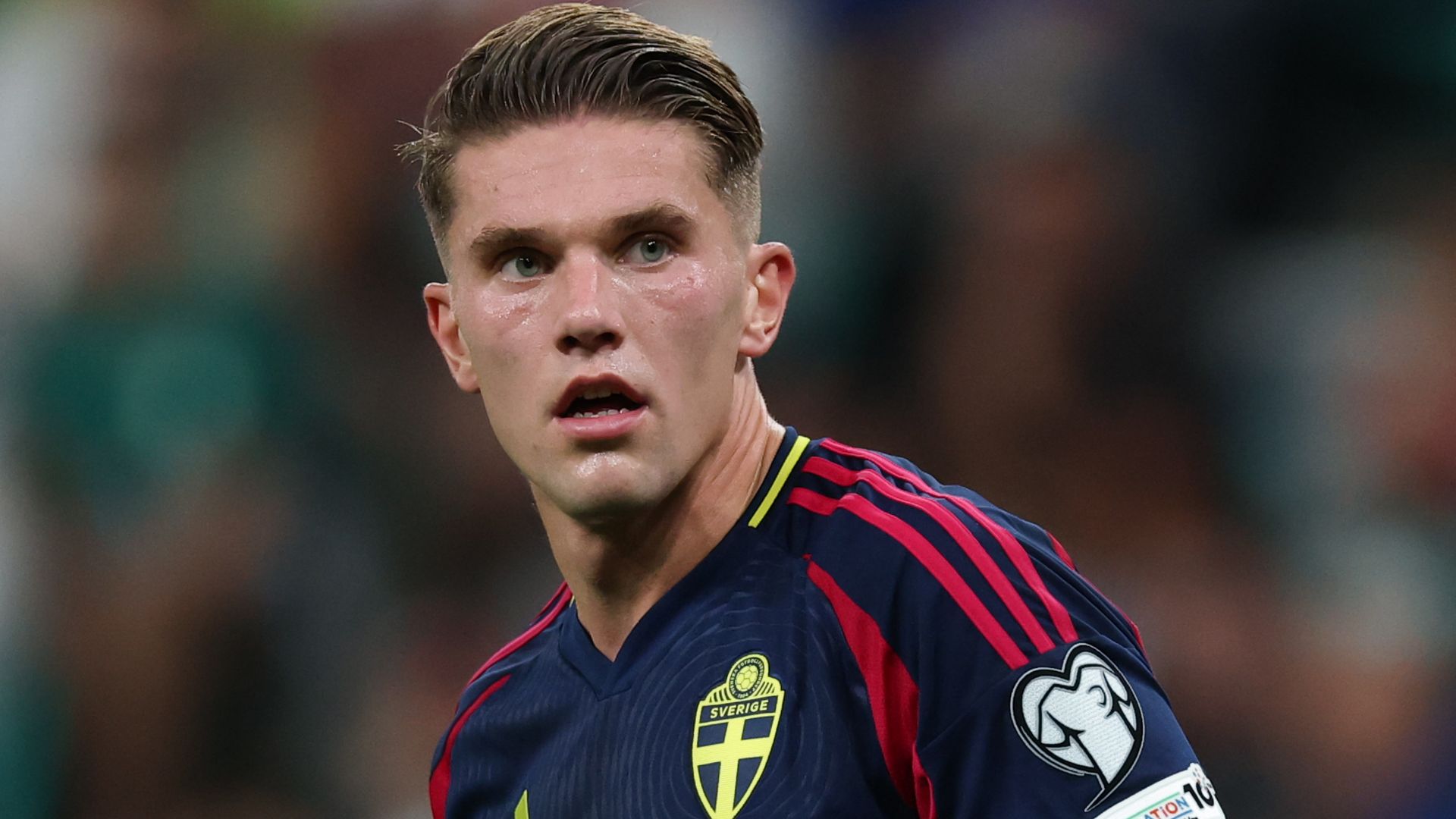 Viktor Gyokeres, estrella del Arsenal, expresa su orgullo al ganar premio importante
