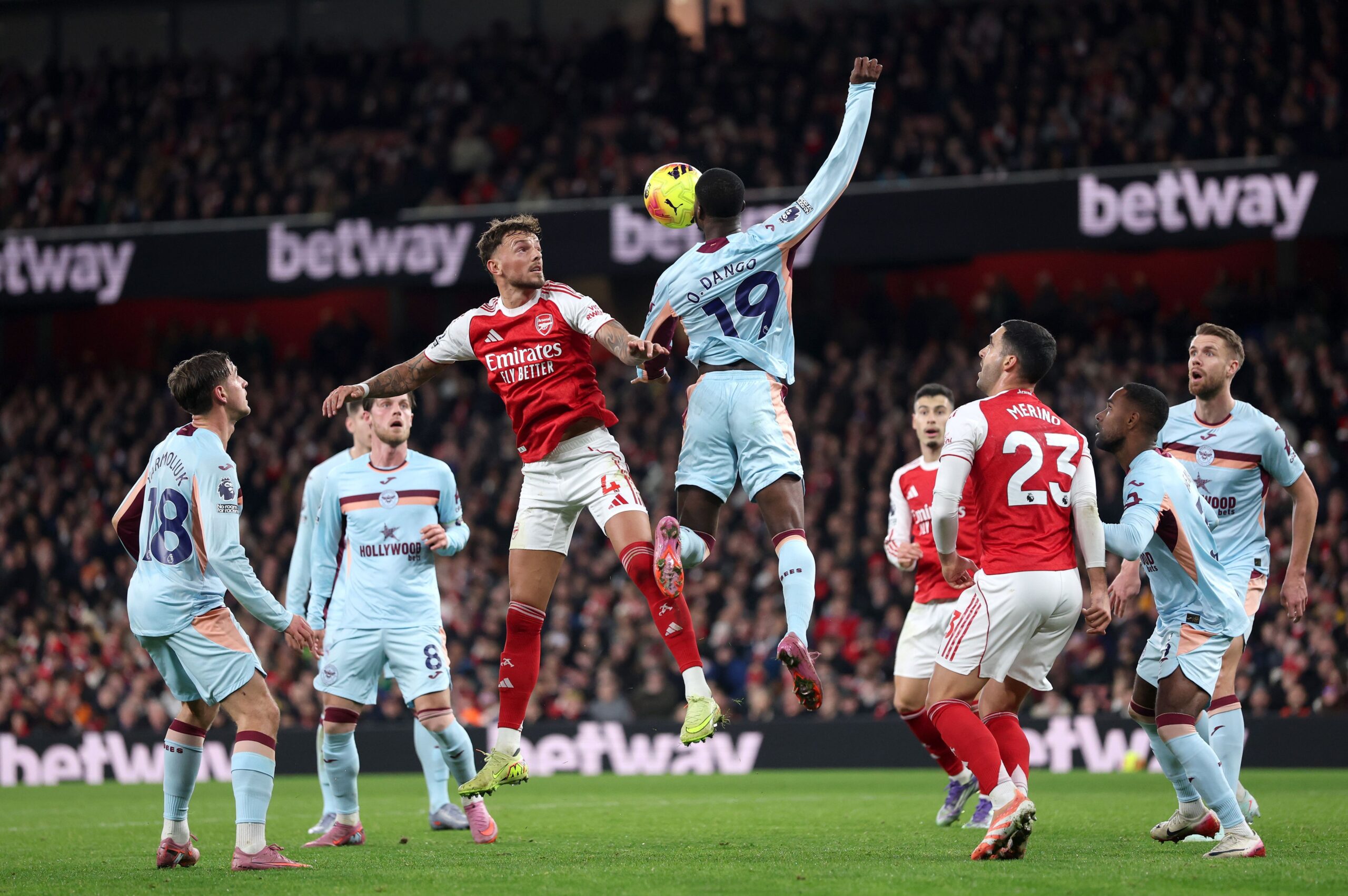 Valoraciones de jugadores del Arsenal vs Brentford: Merino brilla otra vez