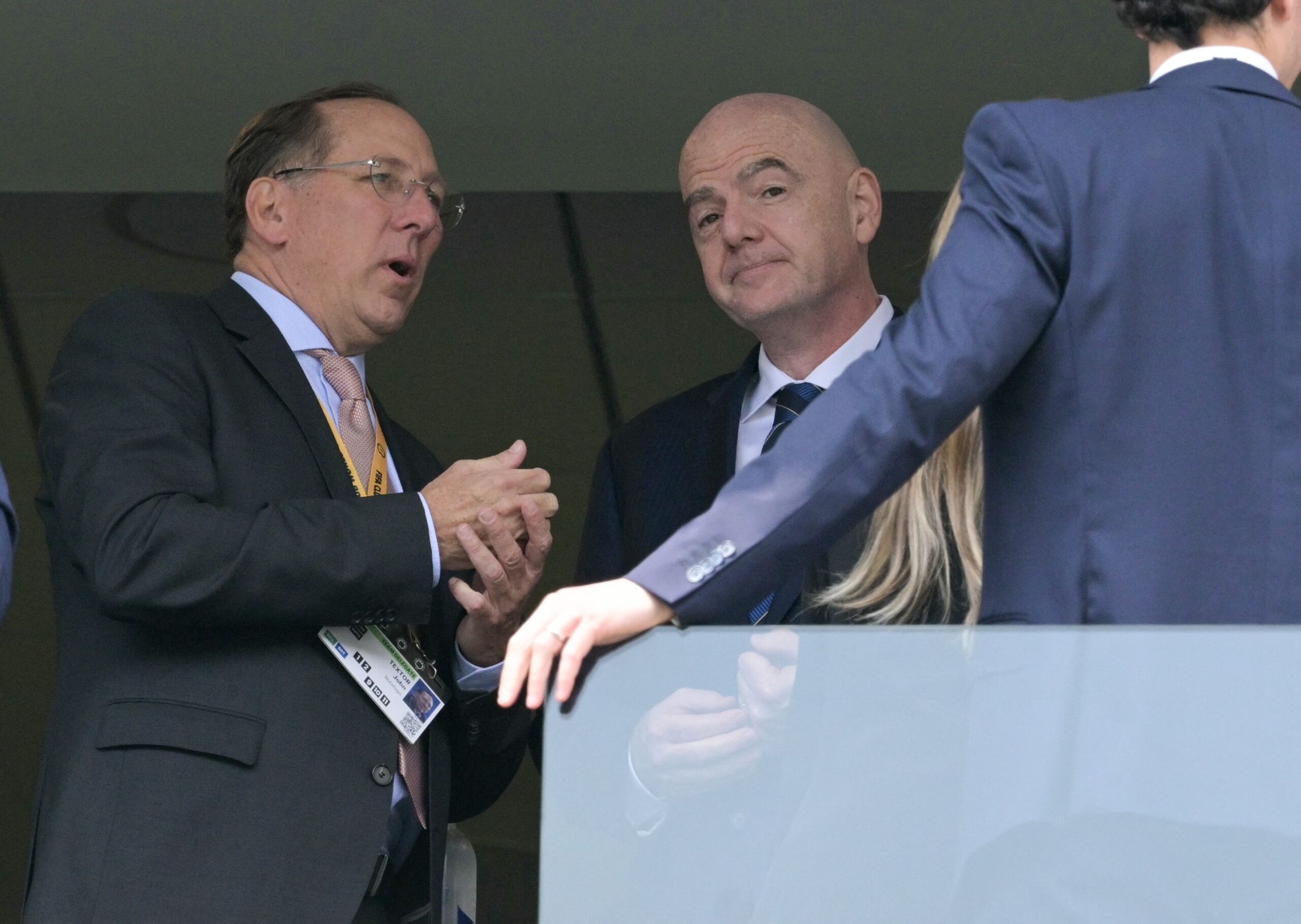 John Textor asegura que no es el jefe de Lyon tras renunciar a su cargo