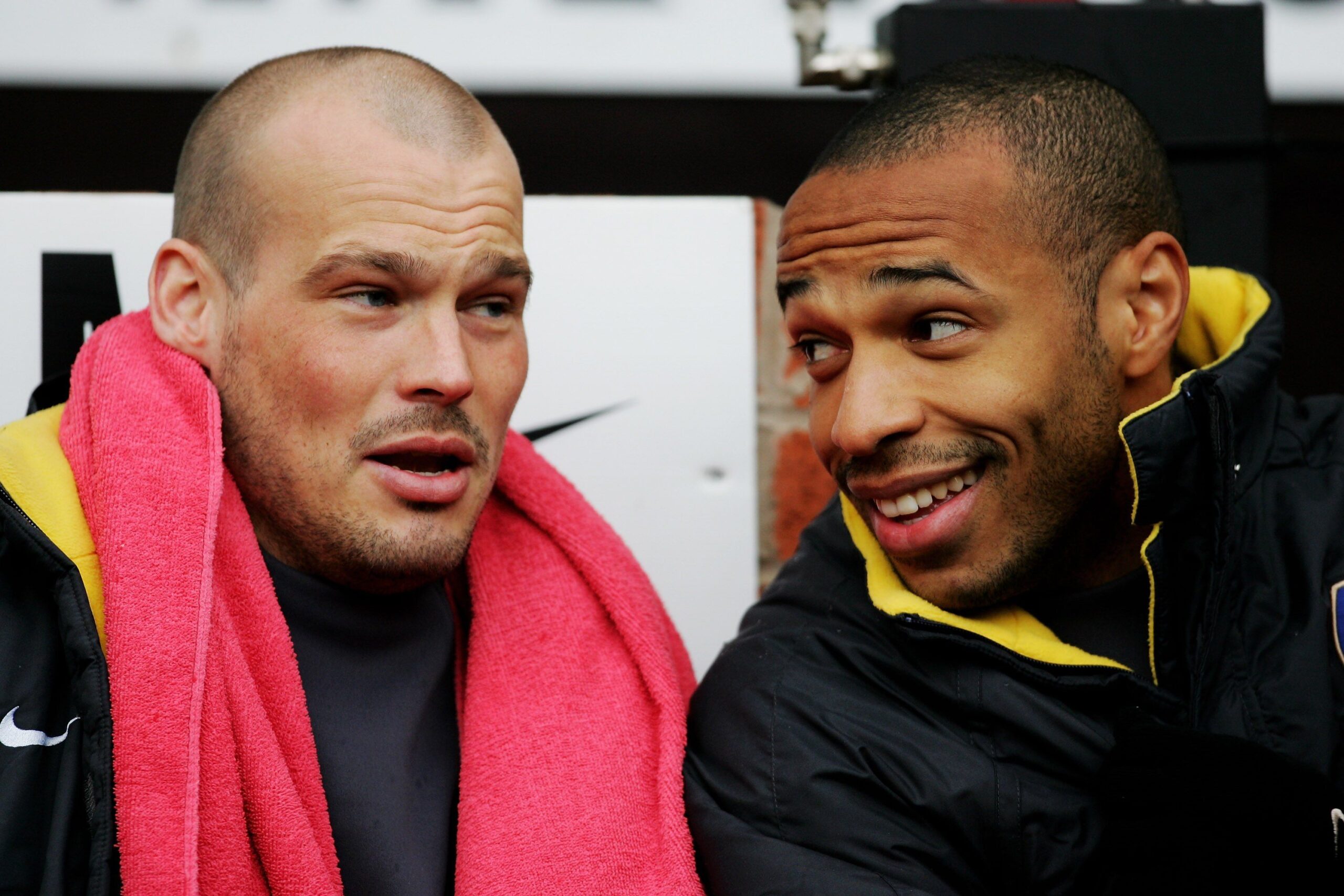Leandro Trossard vs Thierry Henry: ¿Es el nuevo héroe del Arsenal?