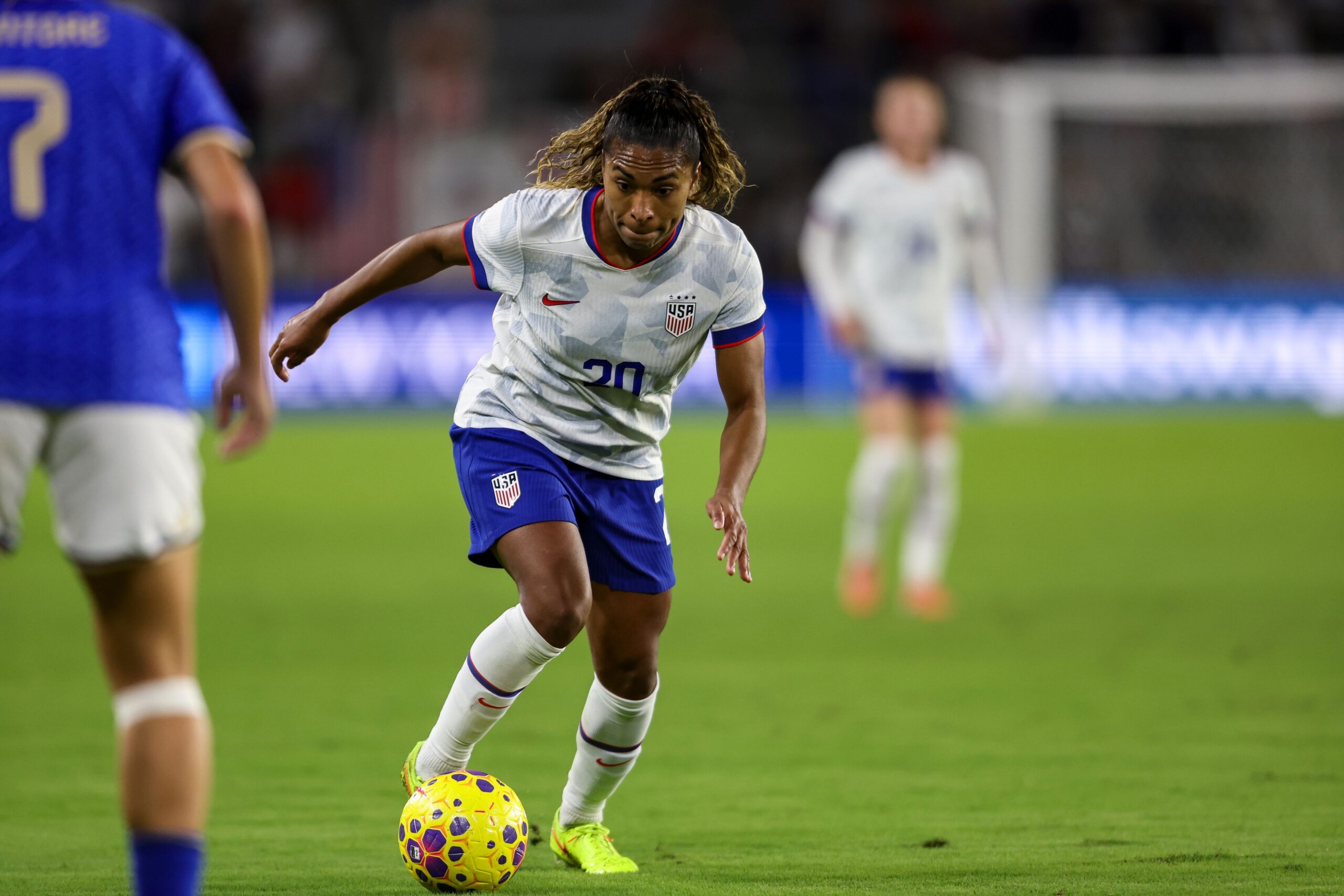 Cat Macario imparable mientras Alyssa Thompson lucha por destacar en USWNT
