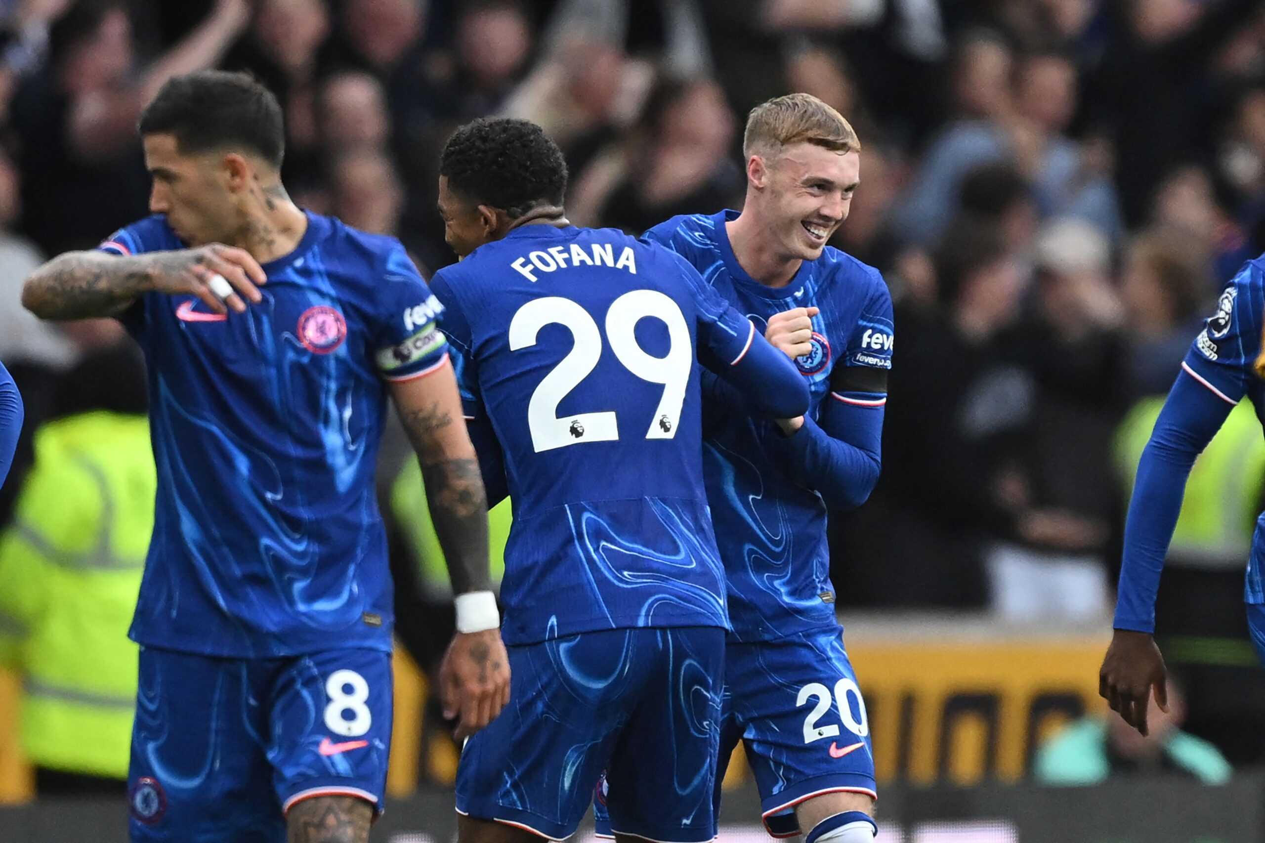 Cole Palmer brilla en victoria sobre Everton y lo comparan con Mbappé y Dembélé