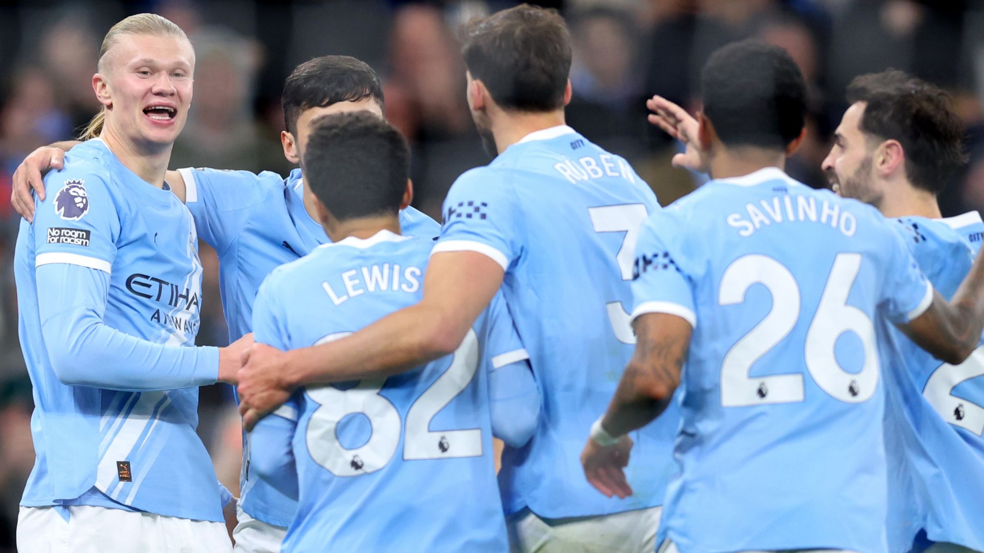 Guardiola advierte a jugadores del Man City sobre el peso en Navidad