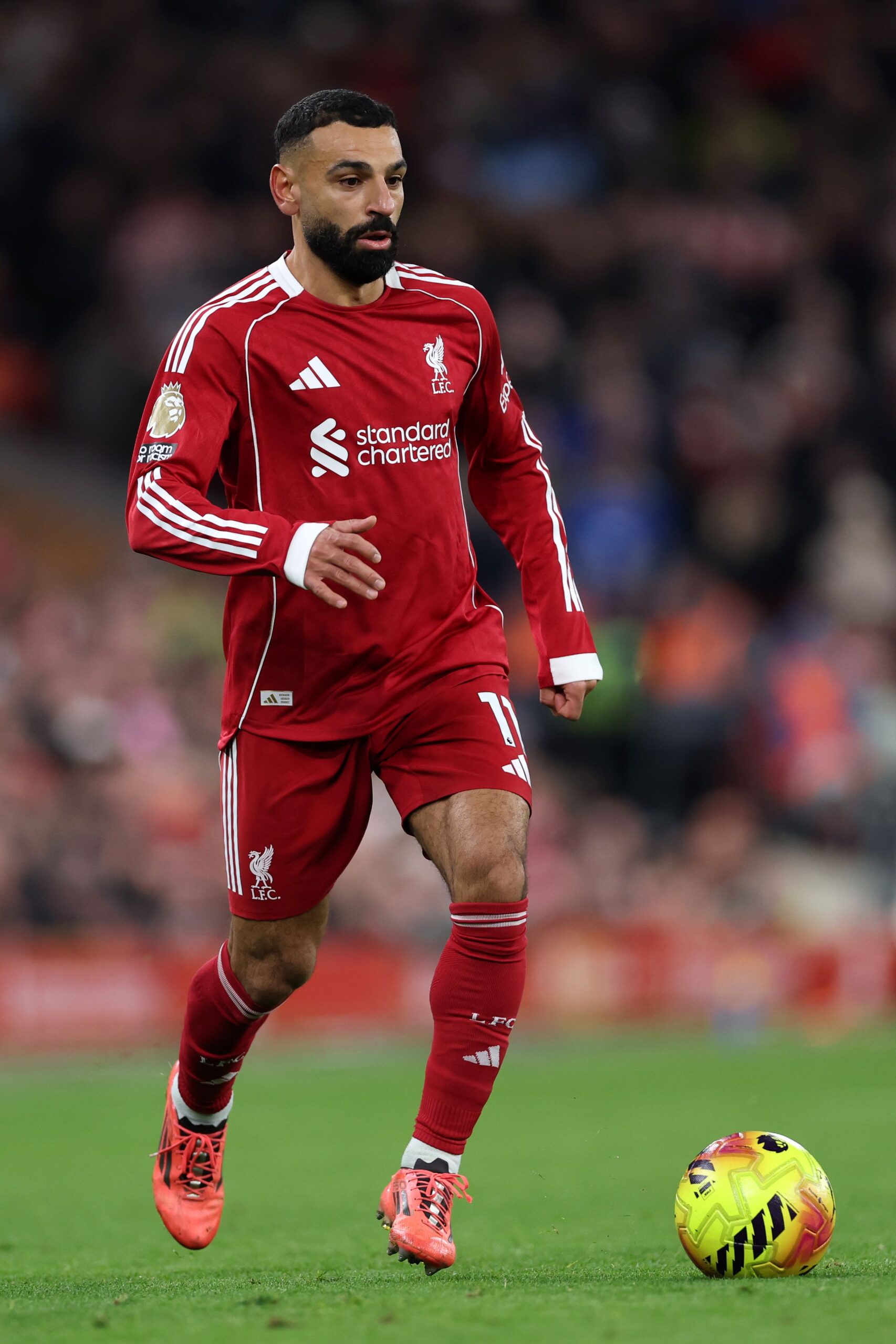 Mohamed Salah en la cuerda floja: leyenda de Liverpool exige su banquillo