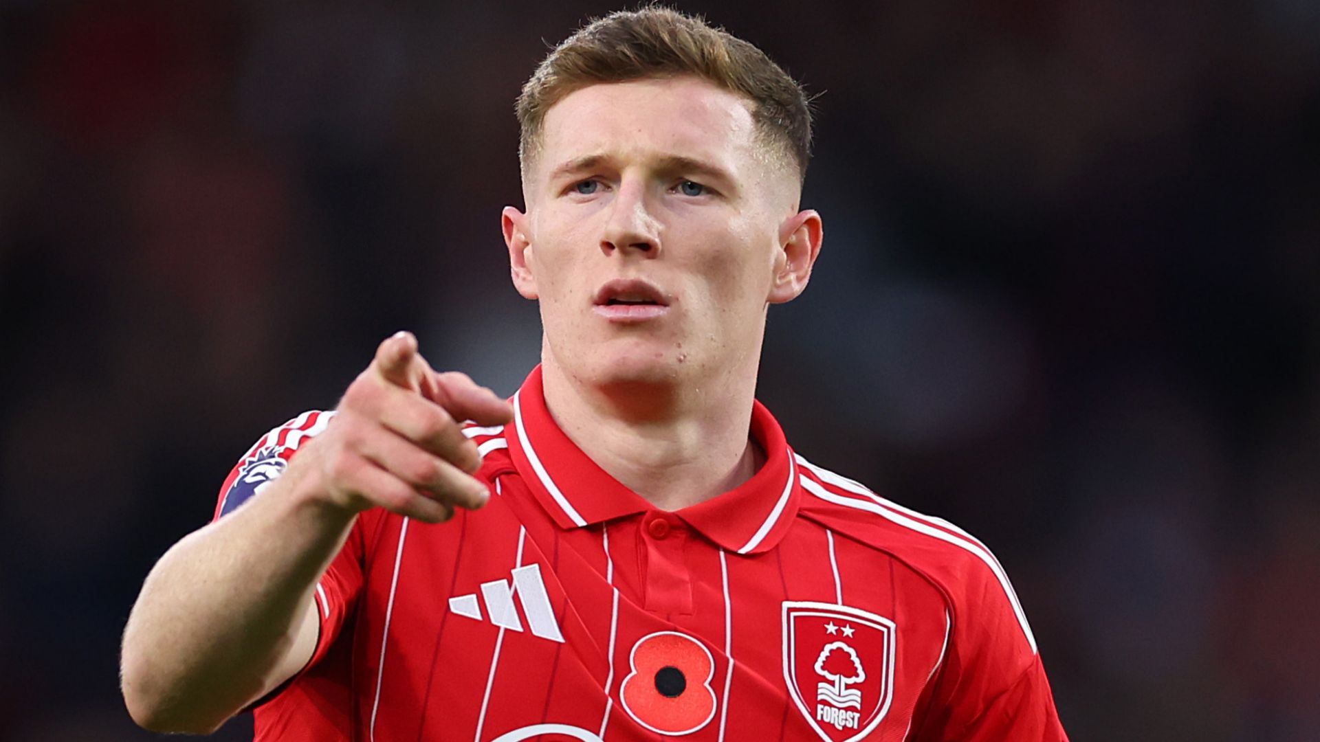Anderson de Man Utd vale £100M, antiguo jugador de Forest advierte sobre enero