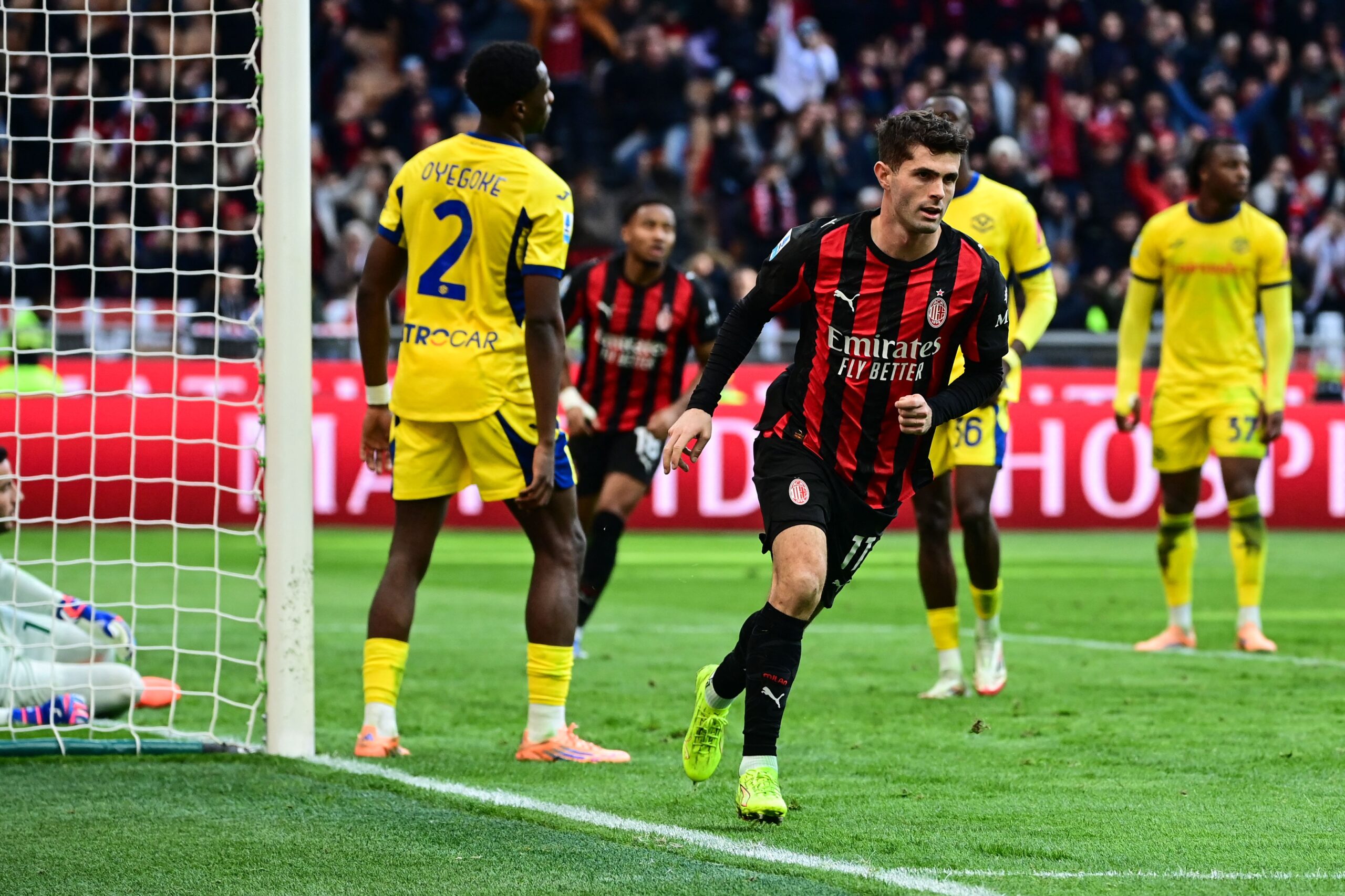 Pulisic anota su décimo gol y AC Milan derrota a Hellas Verona en Serie A