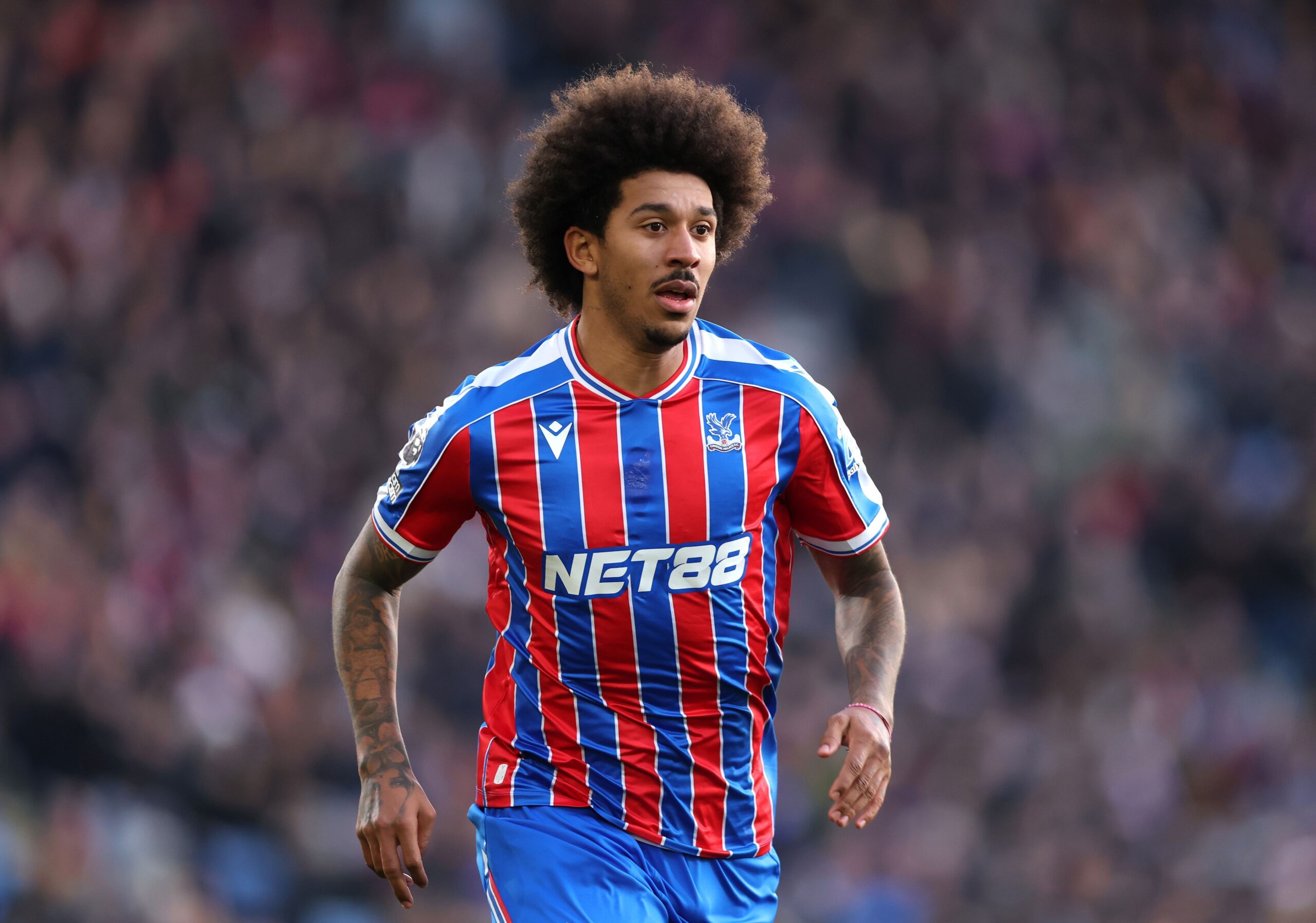 Olivier Glasner tranquiliza sobre Chris Richards tras su salida ante Arsenal