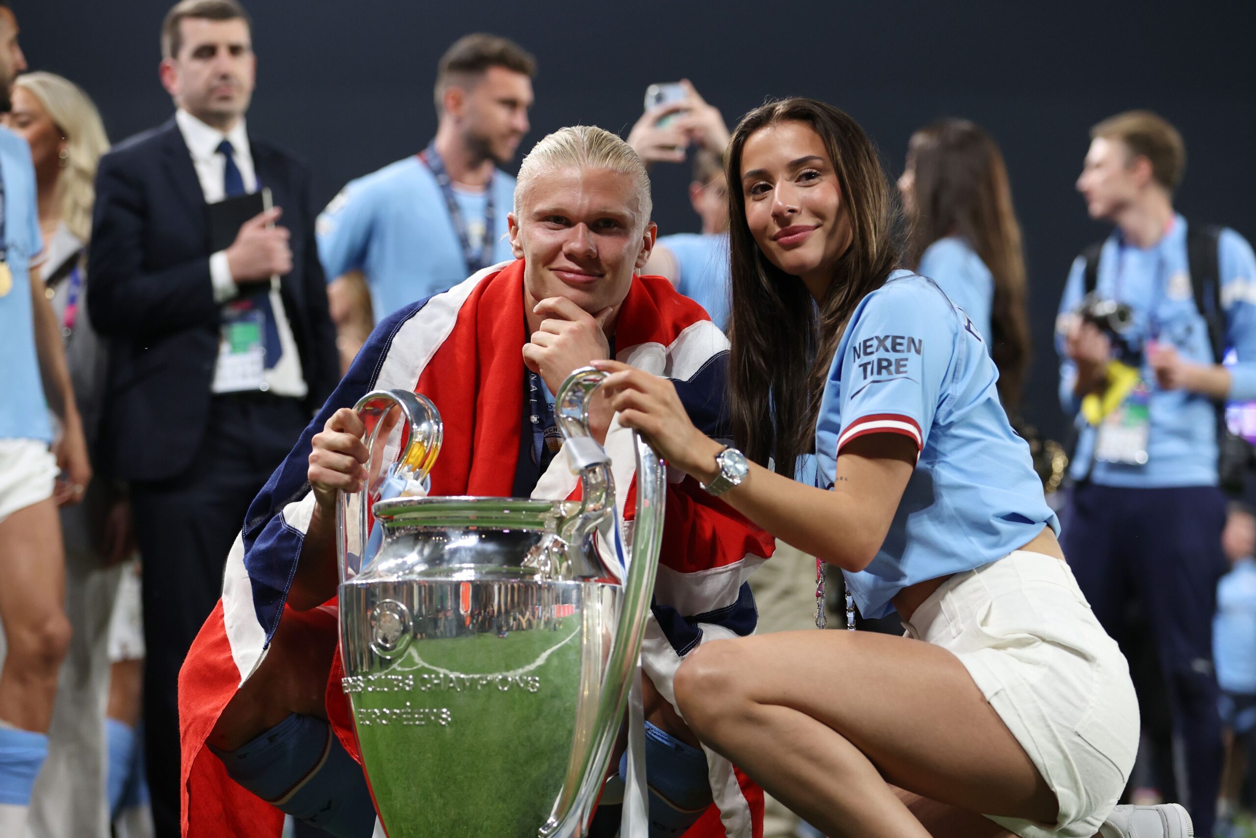 Erling Haaland confiesa que su novia está harta del fútbol en casa