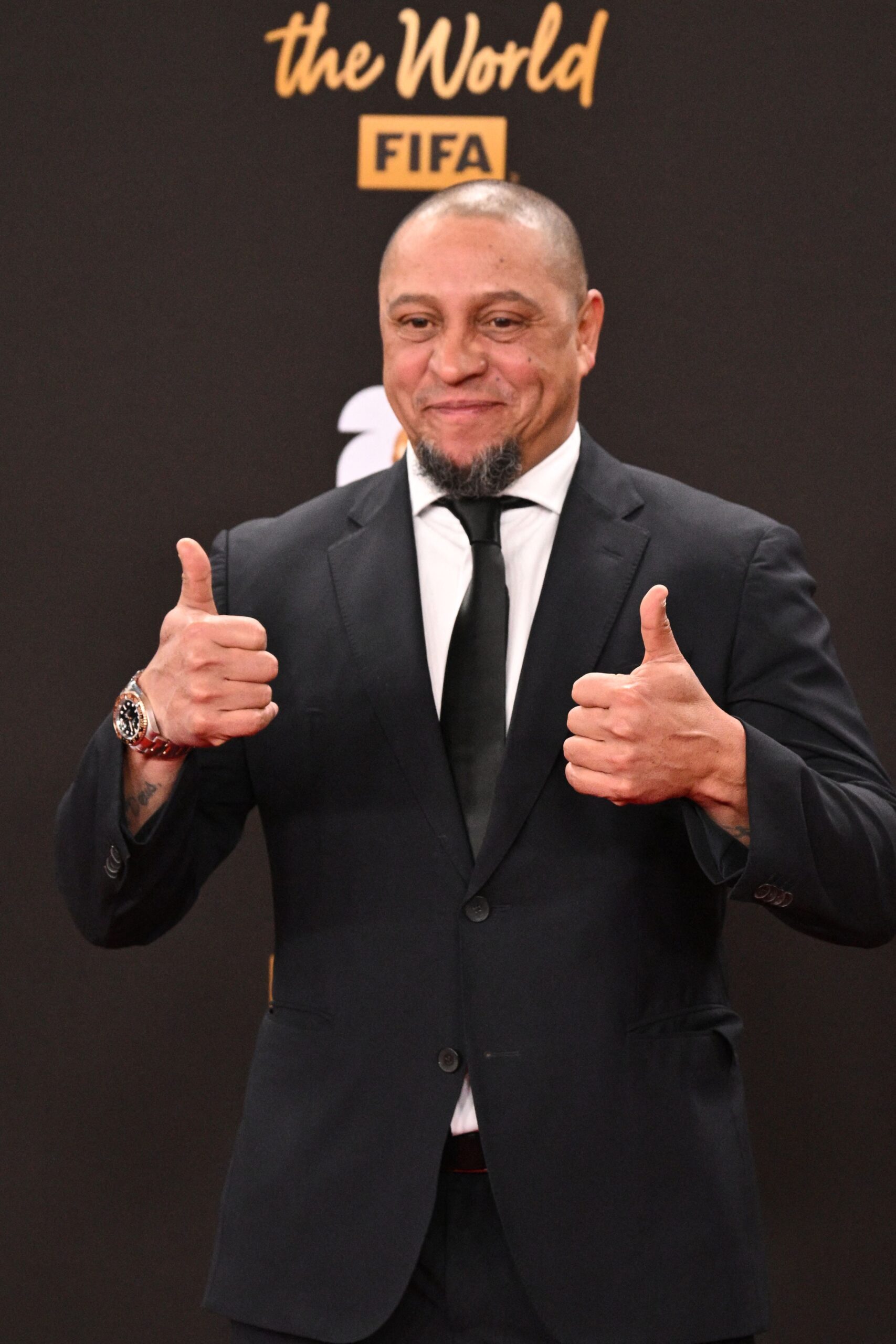 Roberto Carlos, leyenda del Madrid y Brasil, se opera de emergencia por corazón