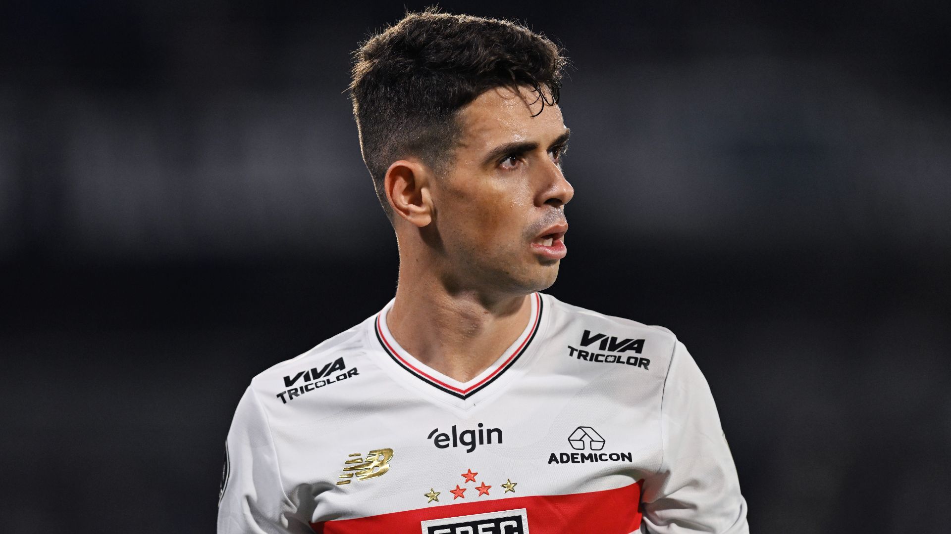 Oscar, exestrella del Chelsea, obligado a retirarse por problemas cardíacos