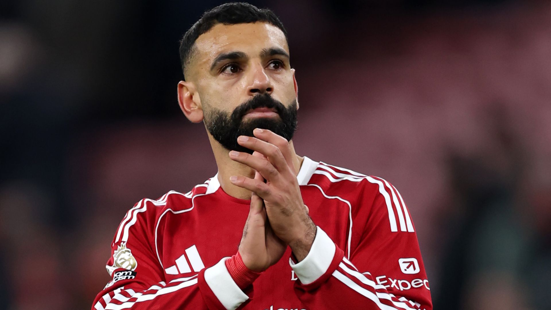 Crisis para Mohamed Salah: Reacción del entrenador de Egipto y rumores de transferencia