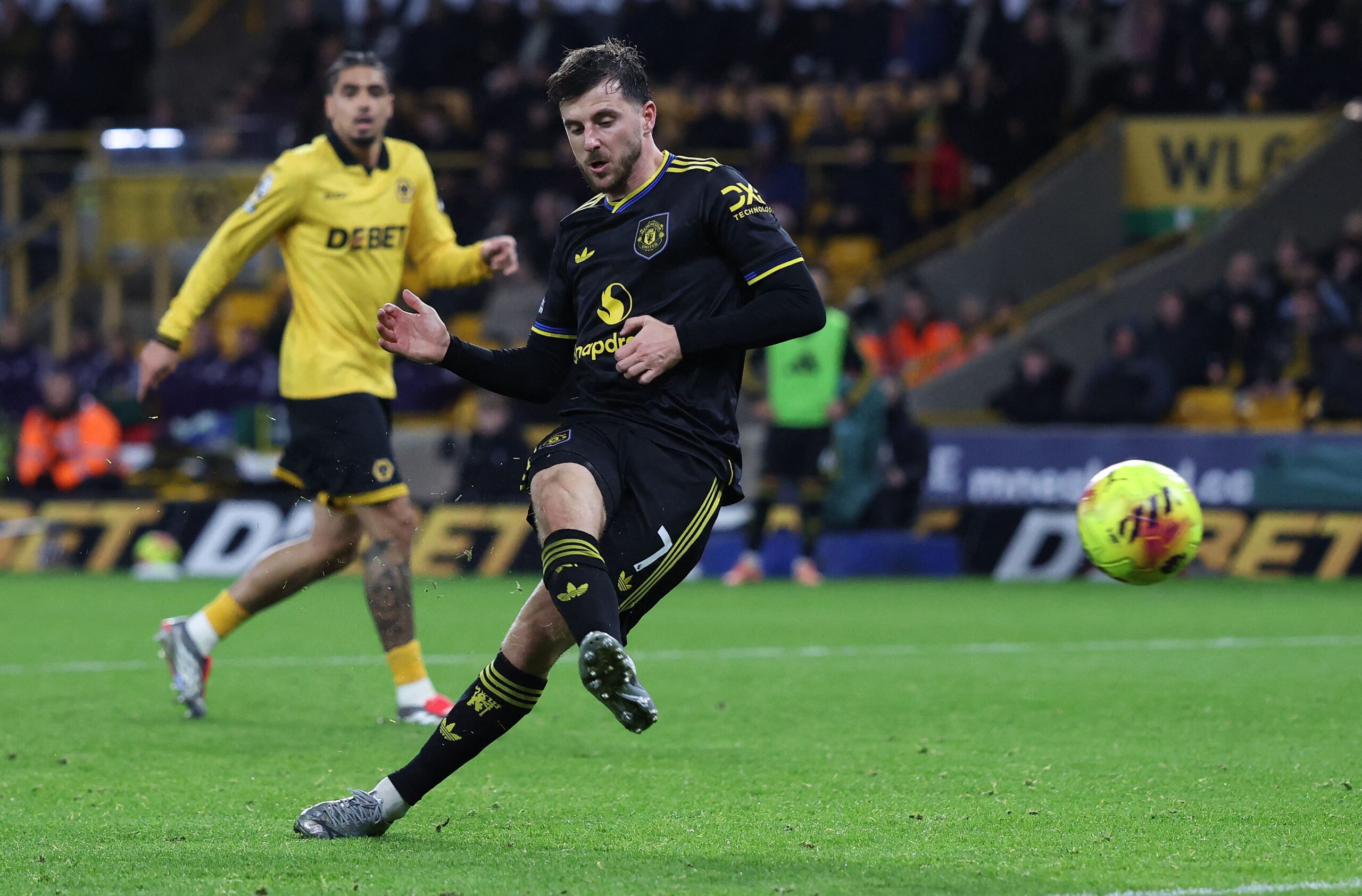 Mason Mount lista para avanzar en Man Utd tras goles y momentos difíciles