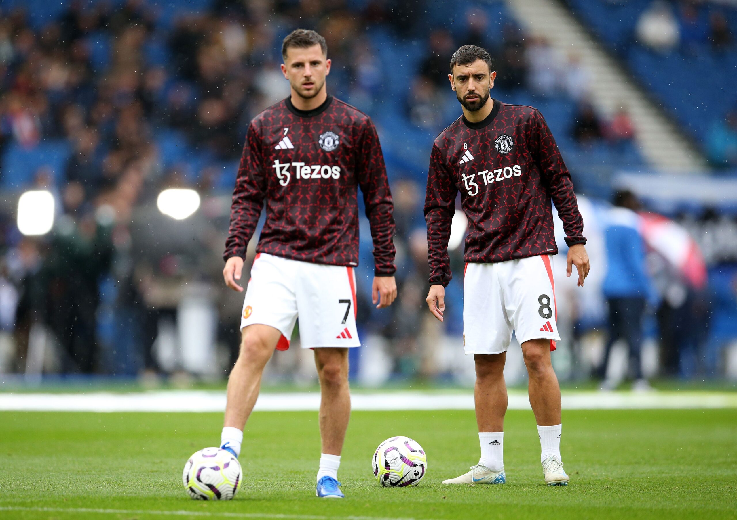 Bruno Fernandes regresa al Manchester United con Darren Fletcher como interino