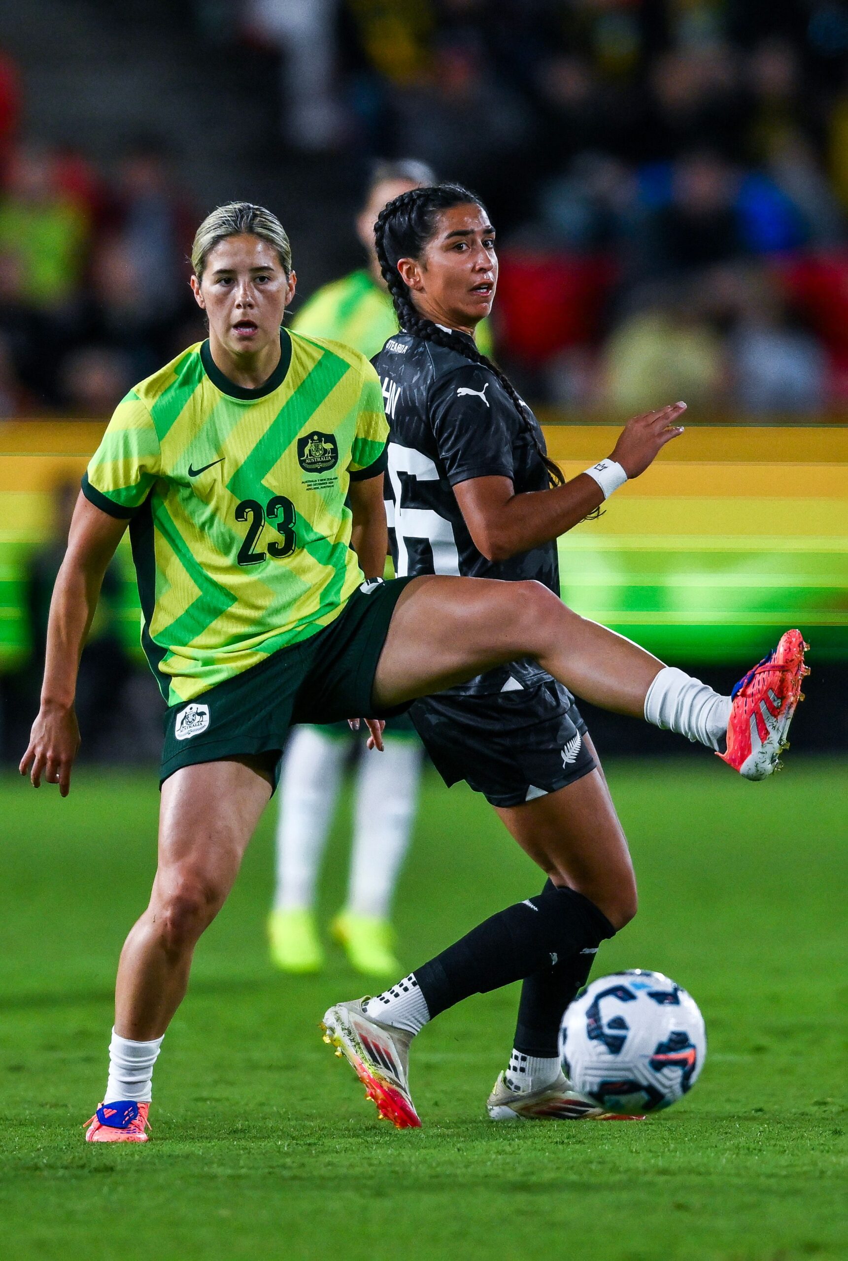 Kyra Cooney-Cross regresa a Australia tras diagnóstico agresivo de cáncer materno