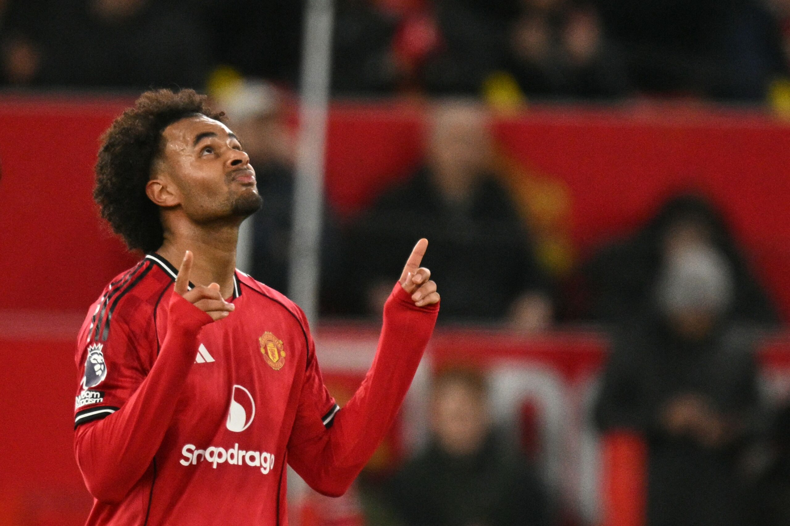La posición de Man Utd sobre la transferencia de Joshua Zirkzee a Roma revelada