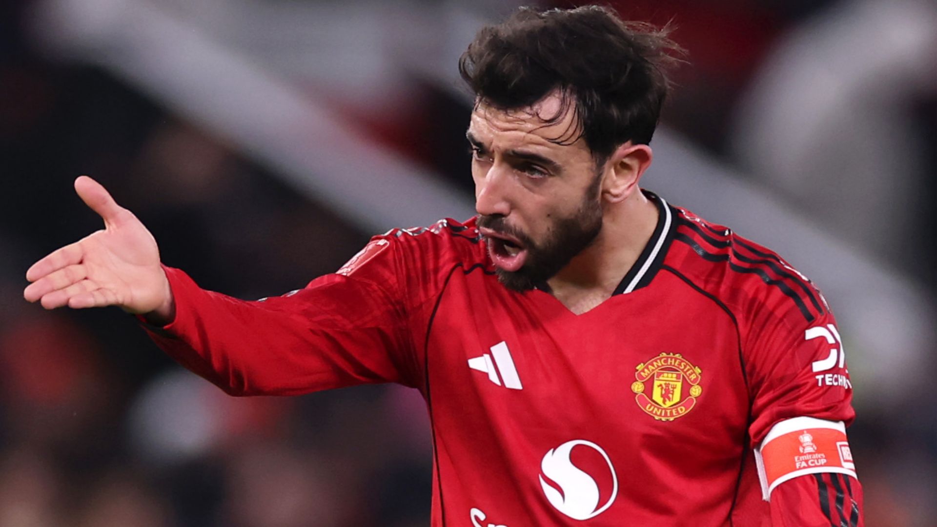 Bruno Fernandes decide su futuro en Man Utd tras llegada de Carrick como interino