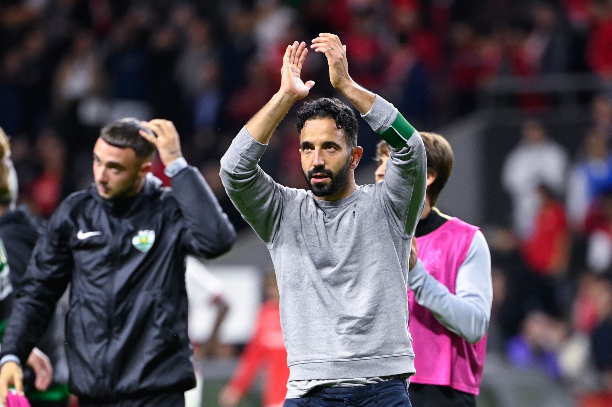 Ruben Amorim criticado por rigidez tras despido en Manchester United