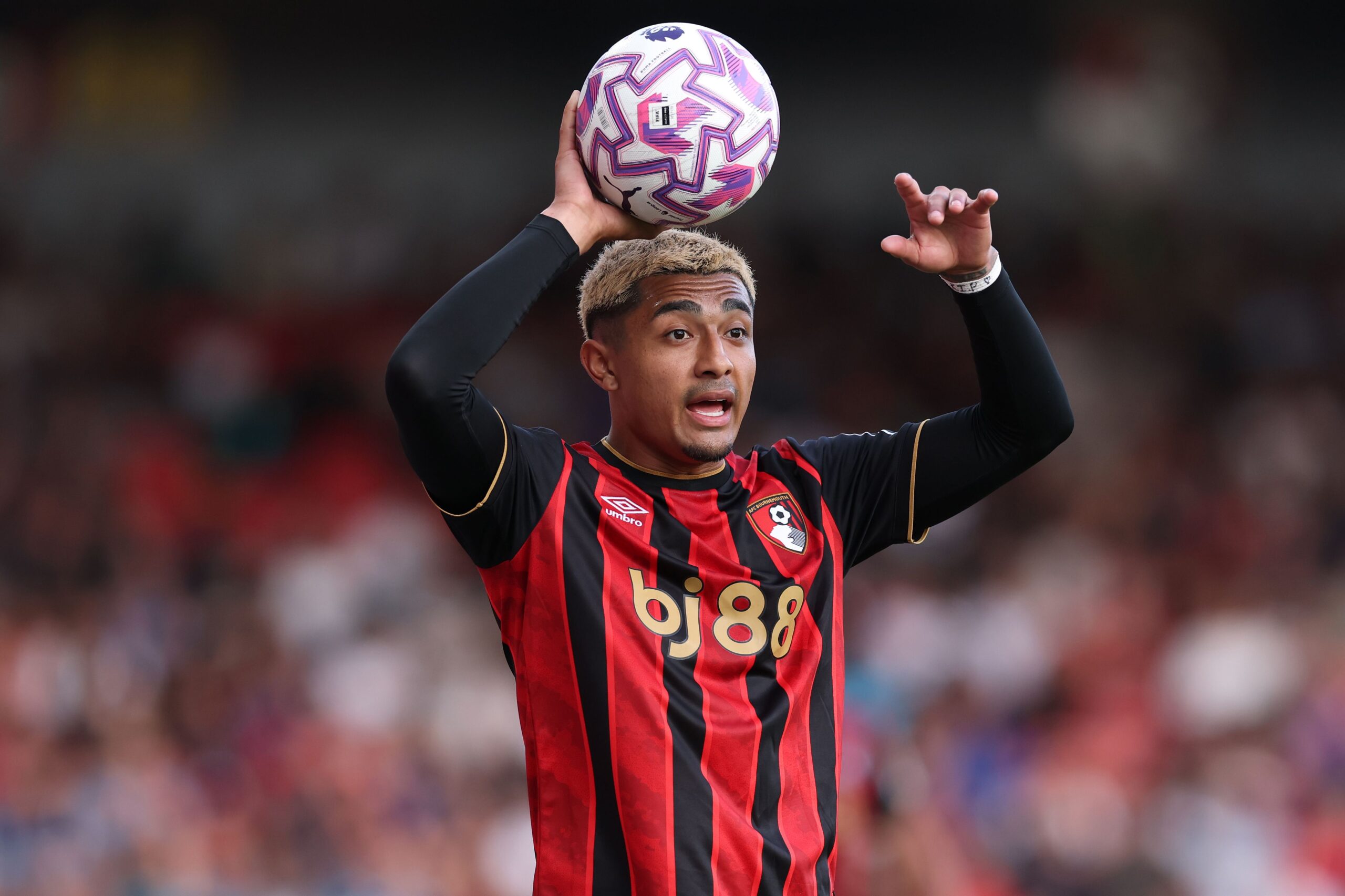 Julián Araujo, talento mexicano, se une a Celtic en calidad de préstamo