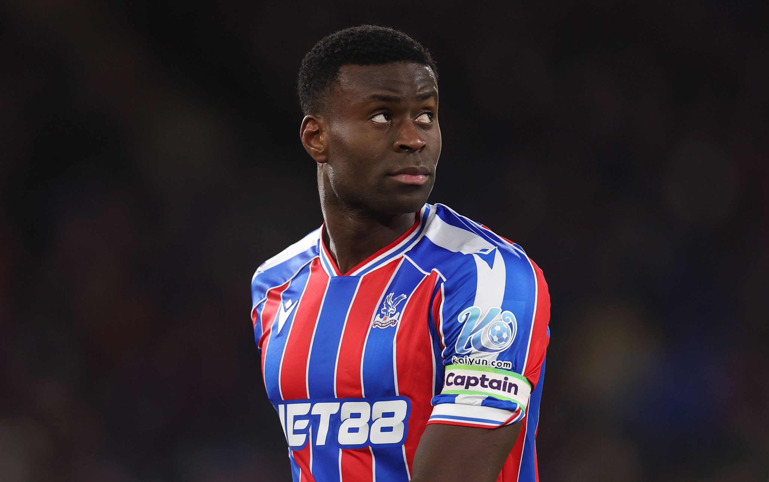 Crisis en Crystal Palace: Oliver Glasner se marcha y Man City ficha a Guehi