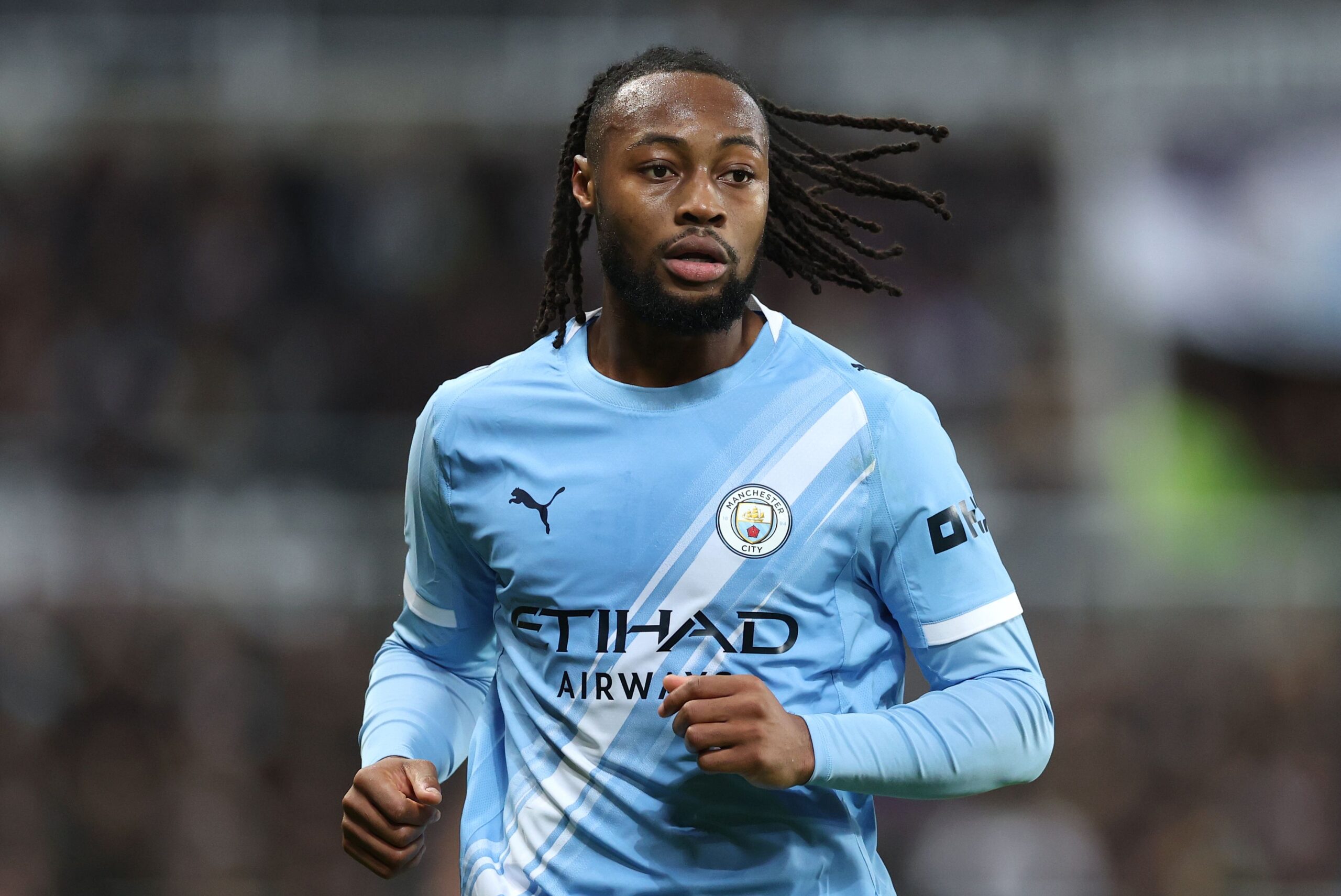 Marc Guehi: Transferencia de £20M a Man City con exámenes médicos agendados