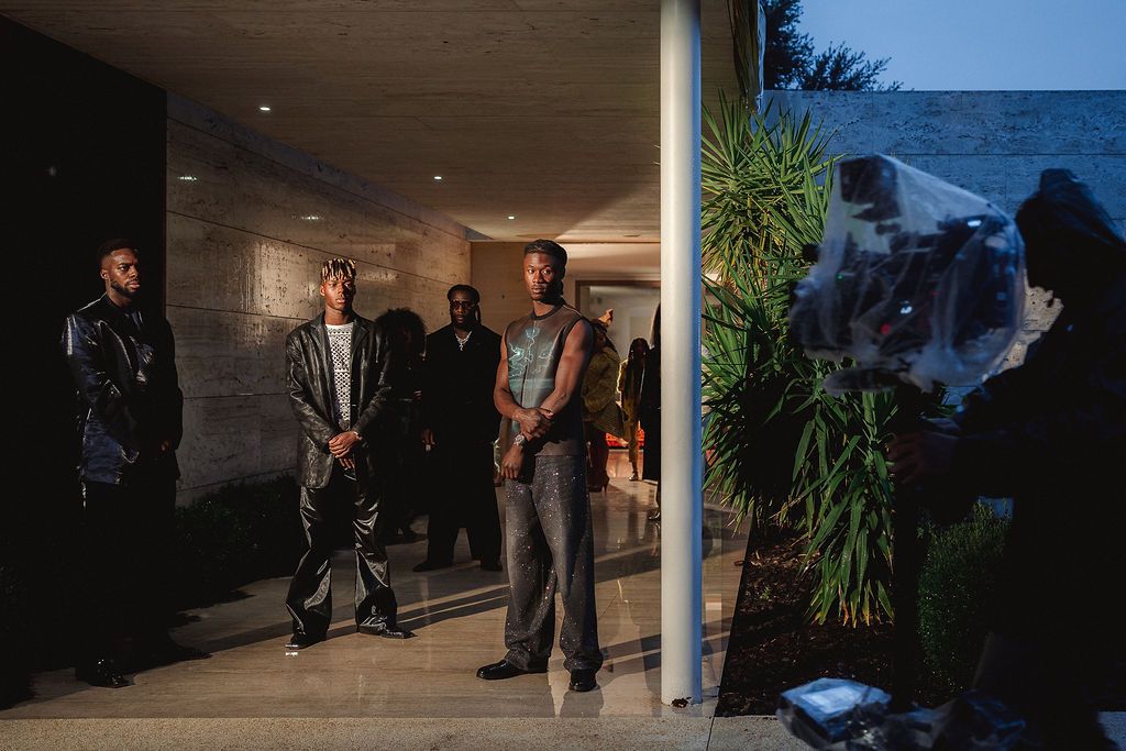Burna Boy resalta la cultura africana y lanza nuevo video musical antes de AFCON