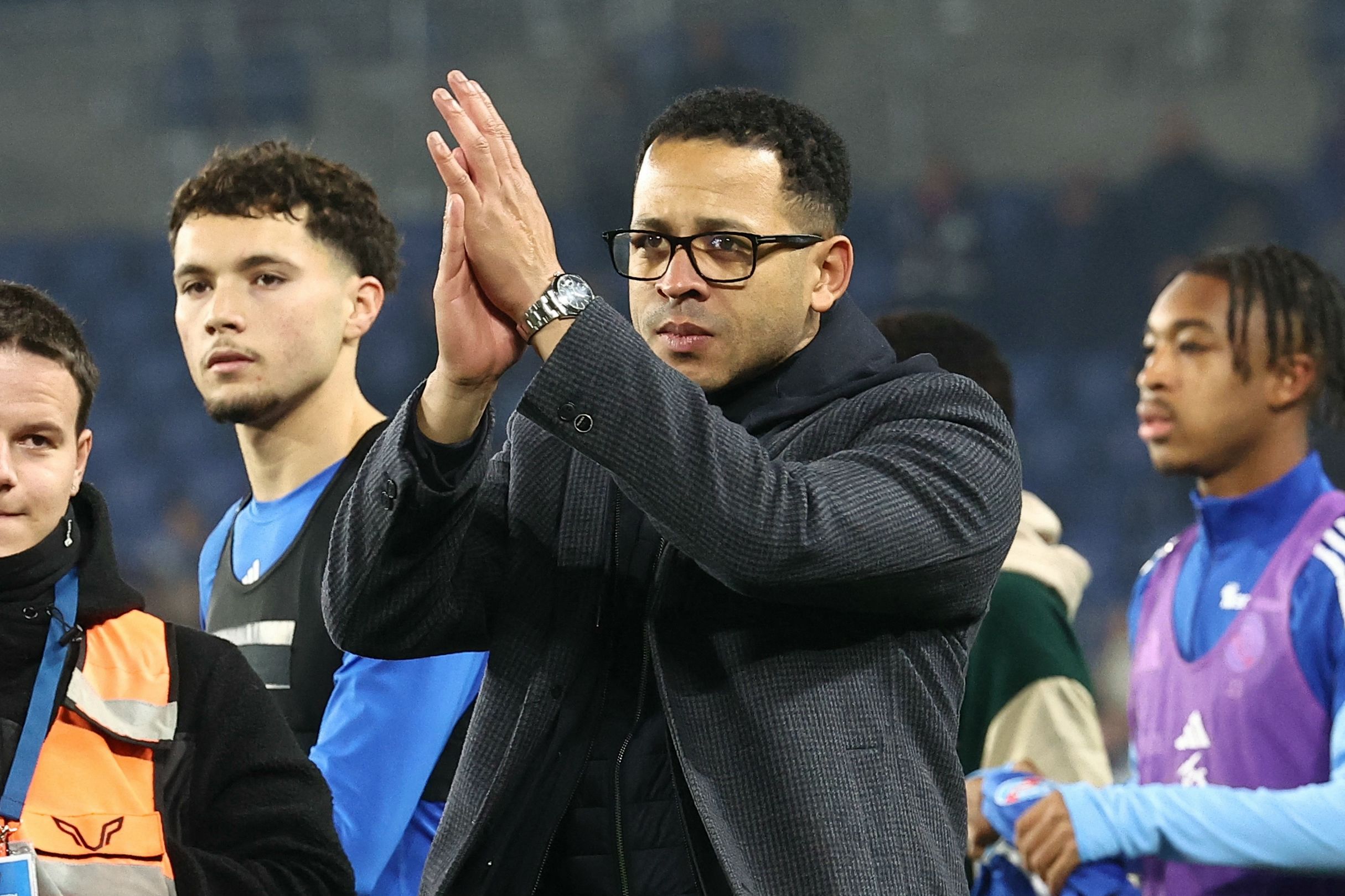 Liam Rosenior condenado por exceso de velocidad tras regreso a Chelsea