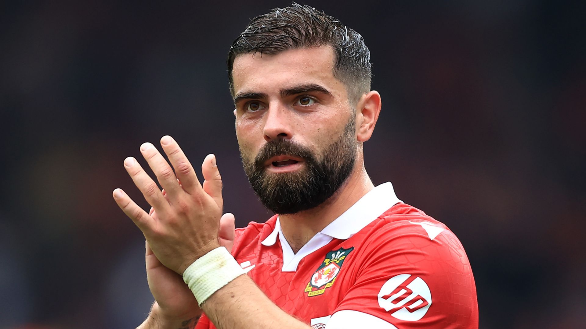 Wrexham confirma promoción y futuro de Paul Mullin ante salida en enero