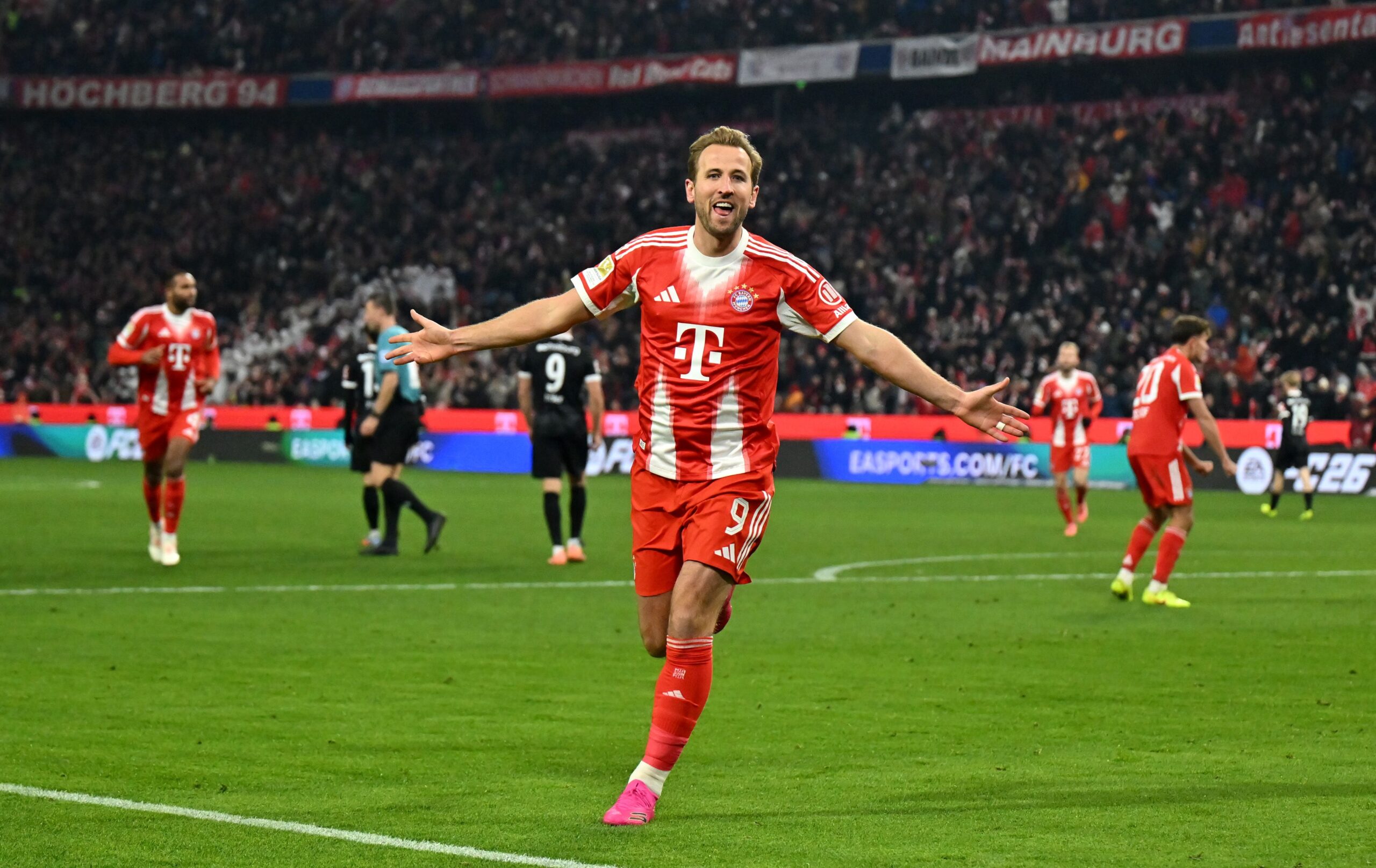 Carrera por la Bota de Oro 2025-26: Kane, Haaland, Mbappé y más goleadores