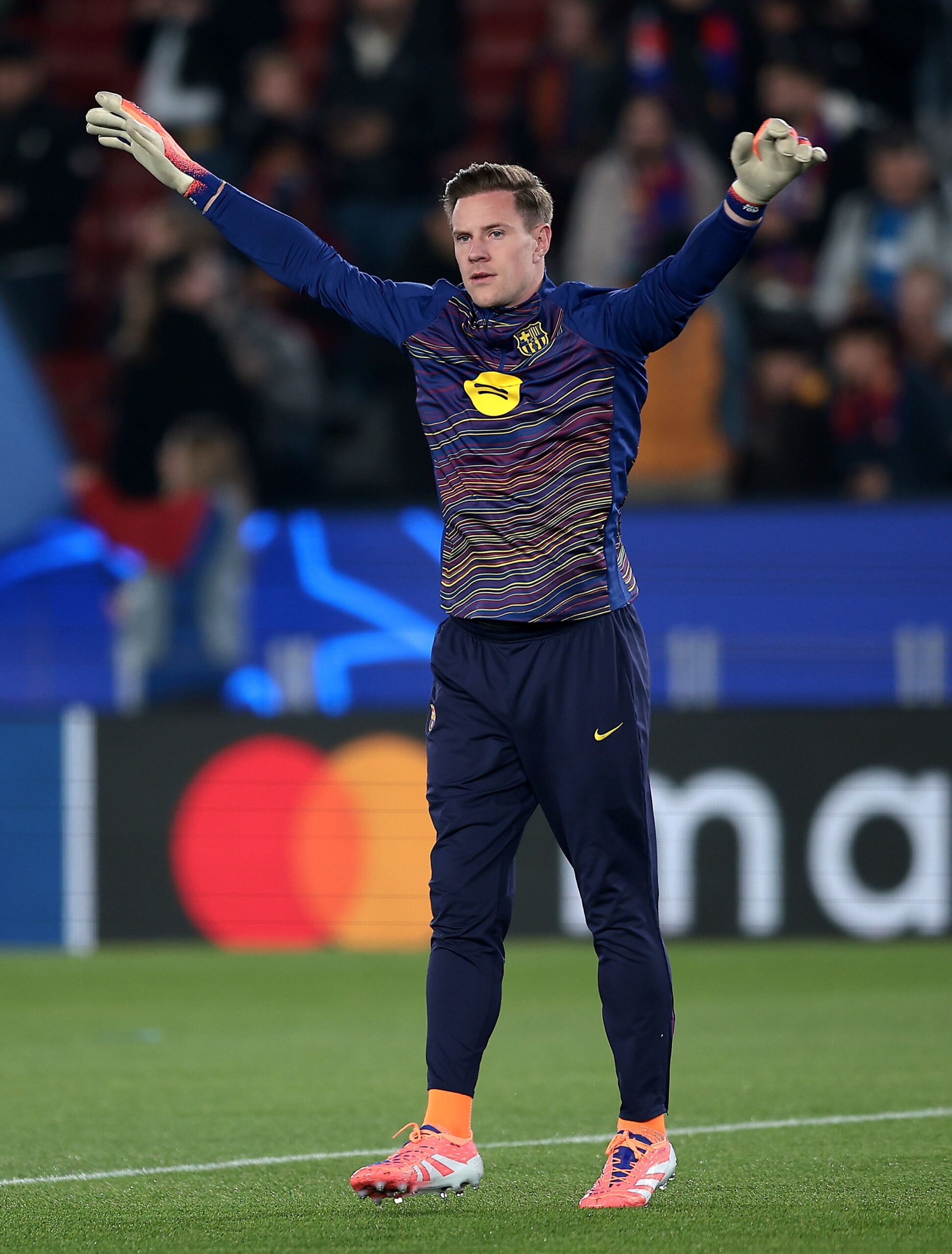 Ter Stegen dispuesto a dejar Barcelona: acepta reducir salario para préstamo