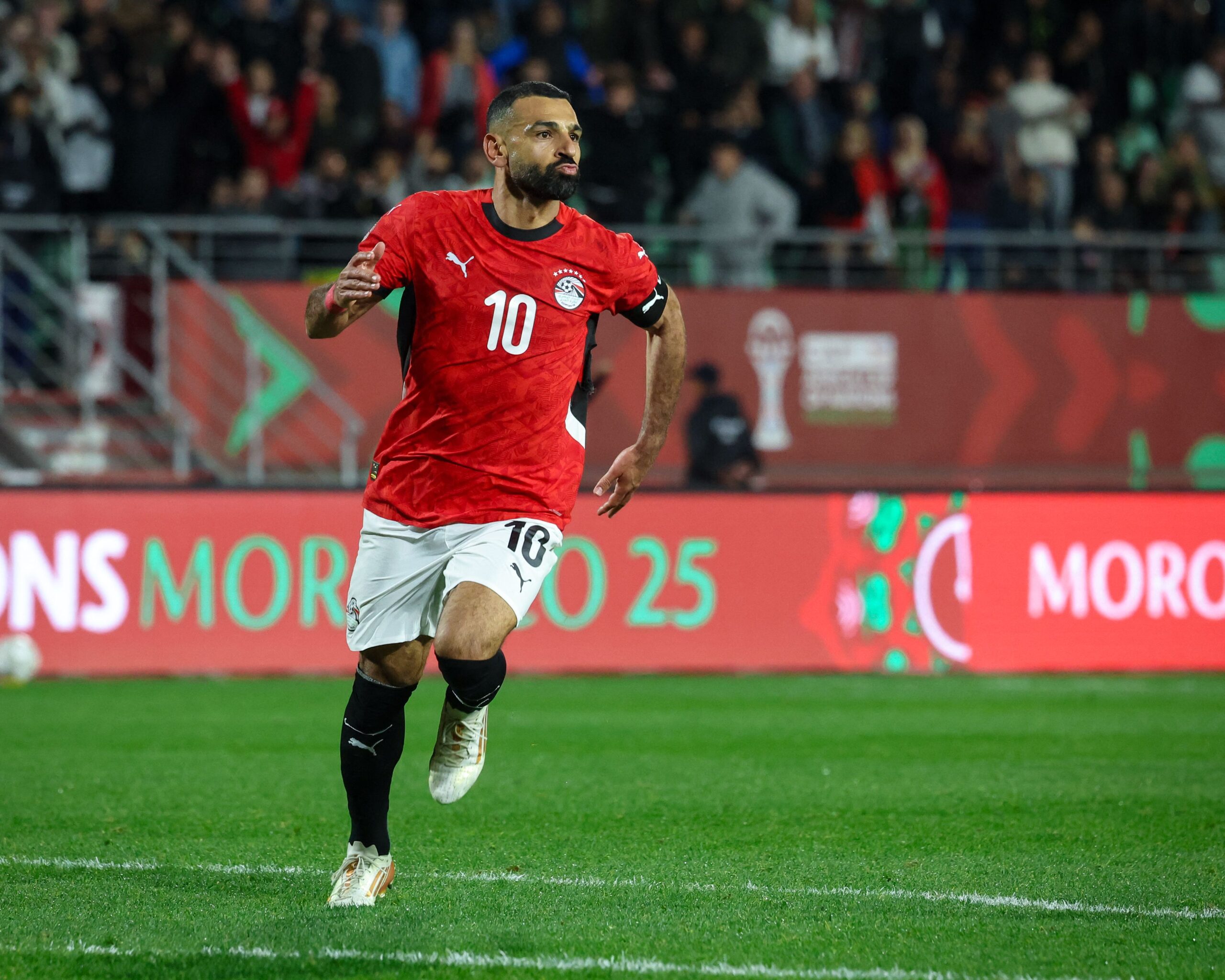 Mohamed Salah supera a Messi y Ronaldo al alcanzar 100 goles con Egipto