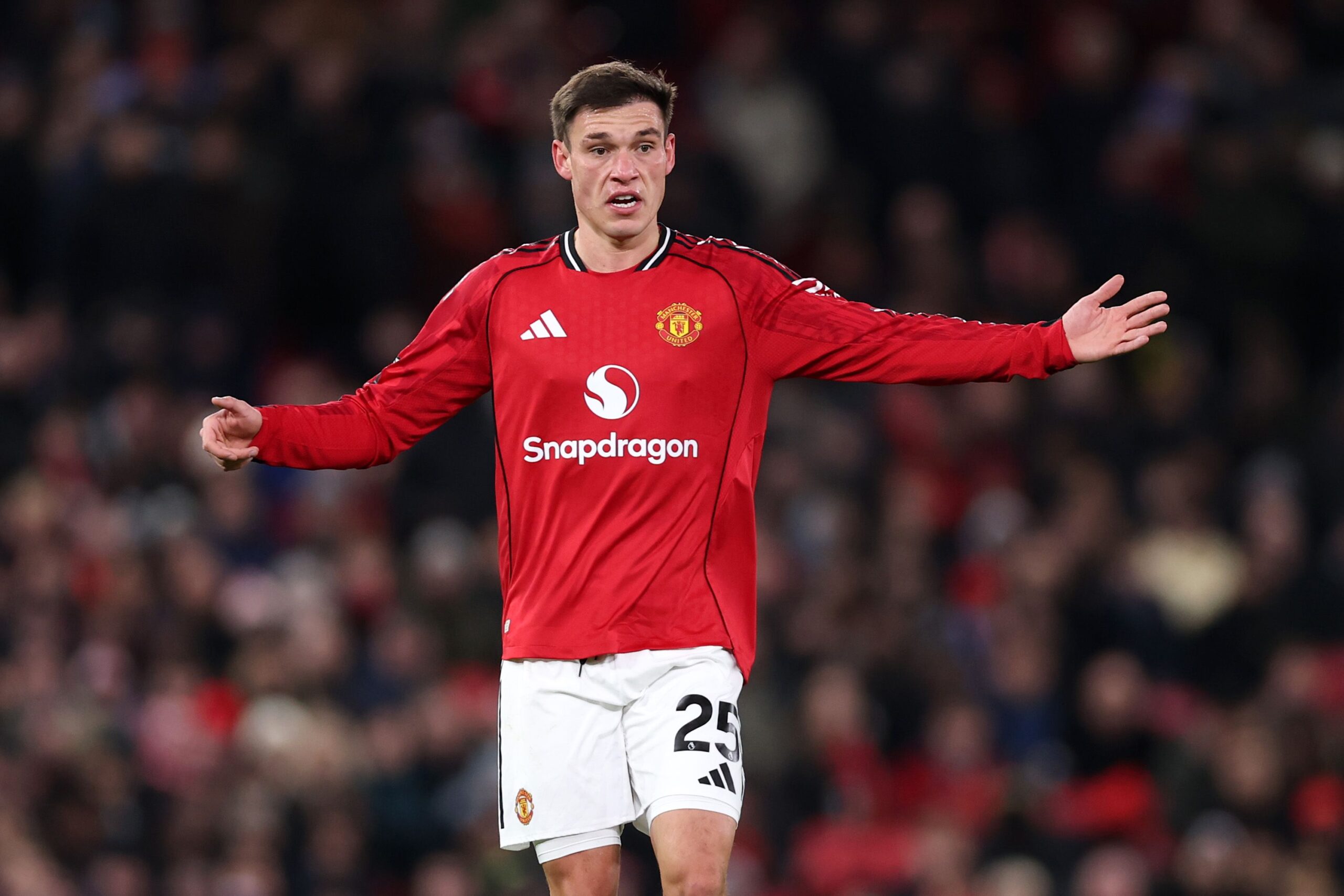 Manuel Ugarte critica su rol en Manchester United bajo Michael Carrick