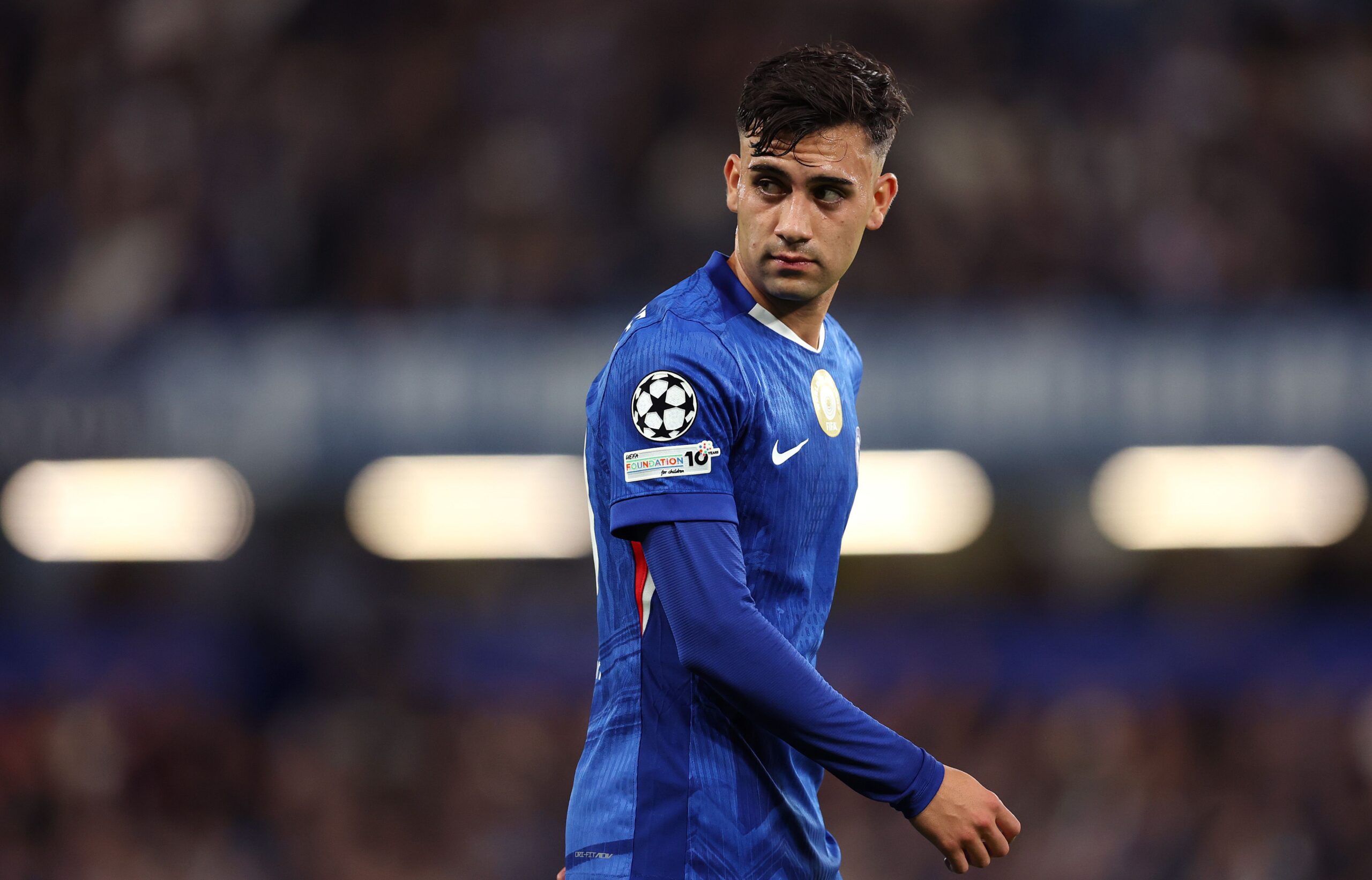 Chelsea despide a su delantero cedido tras cuatro meses, se une a Leeds