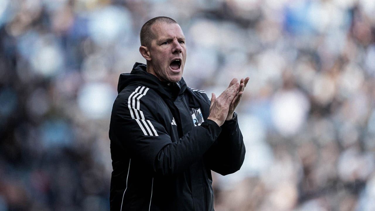 Cameron Knowles asume como director técnico de Minnesota United tras Ramsay