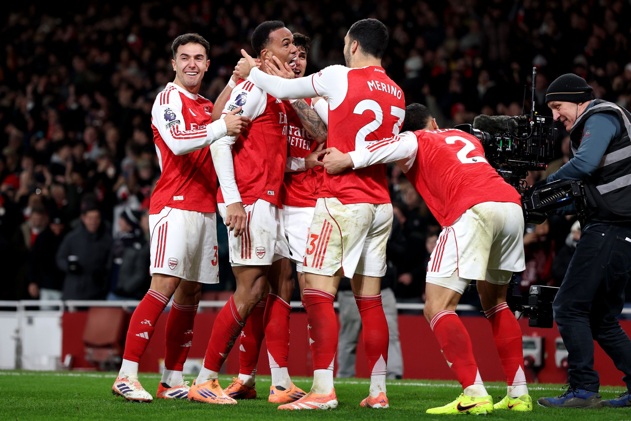 Gabriel Magalhaes destaca celebración ‘pocket’, bromeando a Onana en túnel
