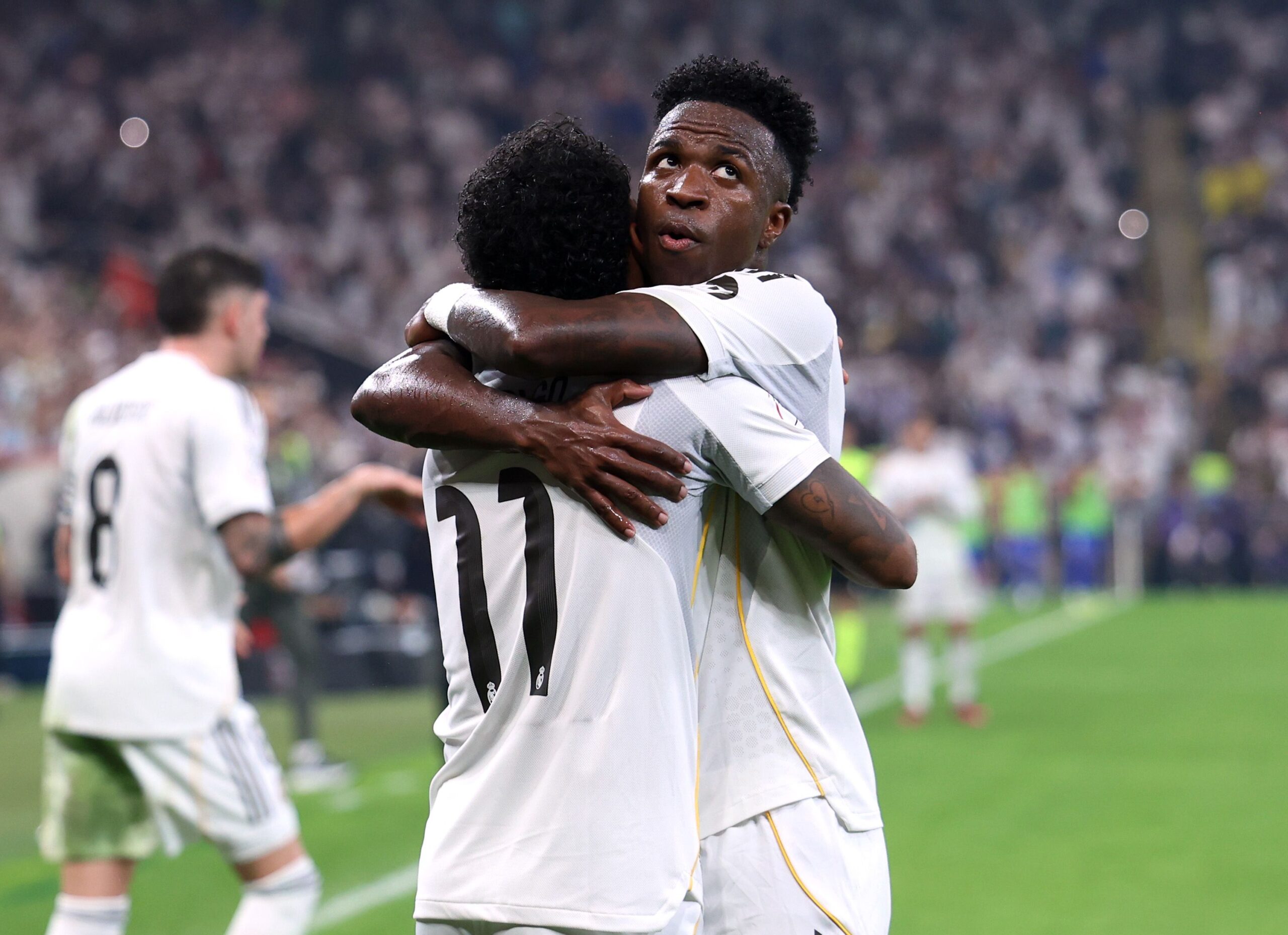 Xabi Alonso critica a Simeone por comentario sobre Vinicius en la Supercopa
